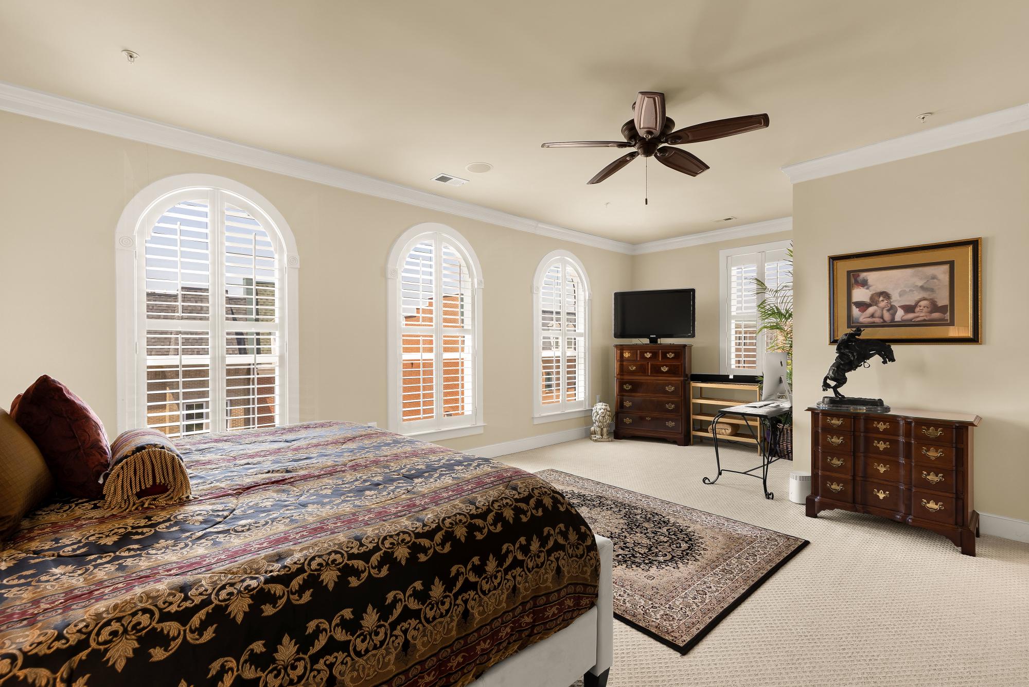  701 Annie Rose, Alexandria, VA, 22301 - 物件實景