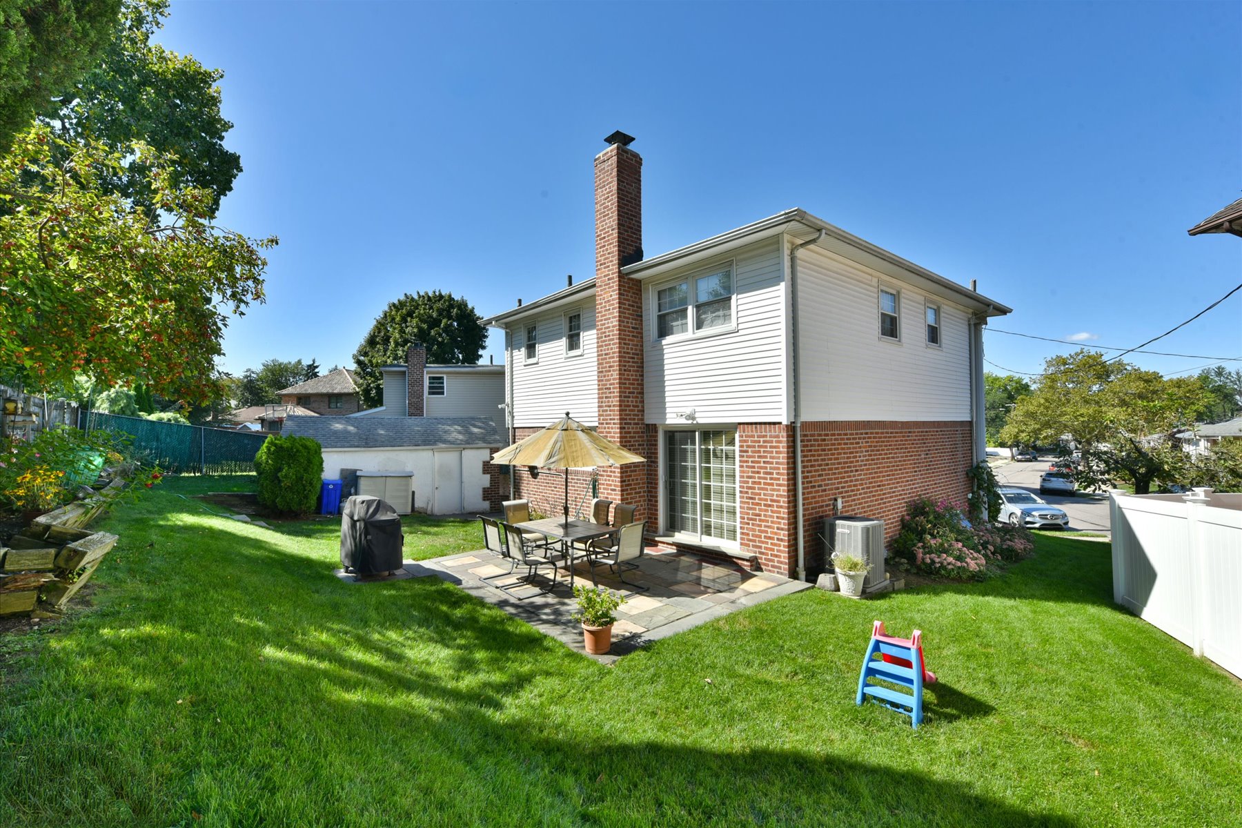  57-46 262nd Street, Little Neck, NY, 11362 - 物件實景