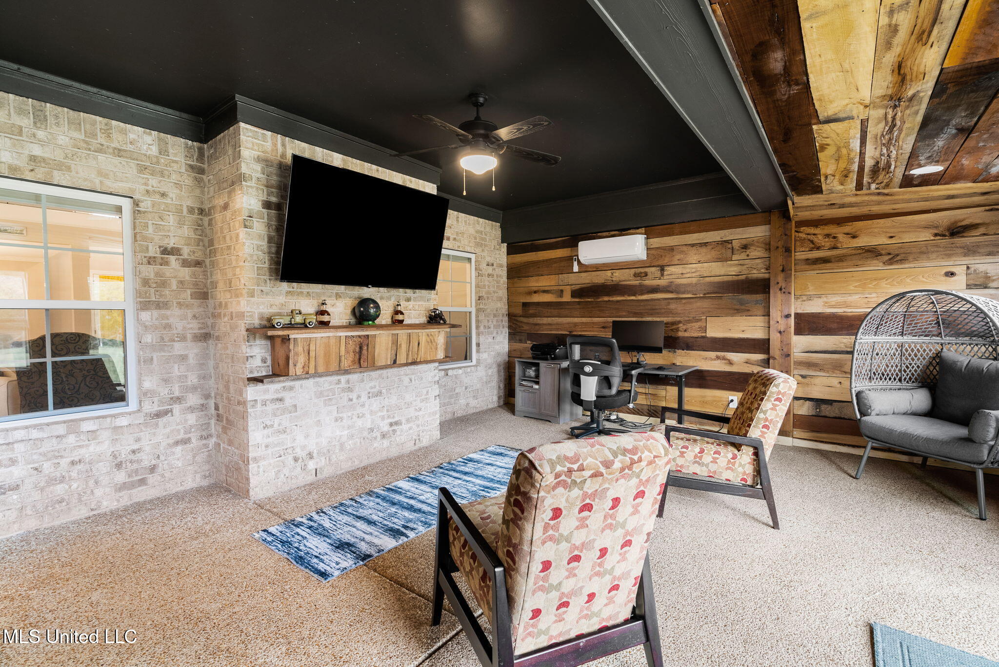 Hernando, Mississippi, 38632, United States, 5 Bedrooms Bedrooms, ,3 BathroomsBathrooms,Residential,For Sale,1991187