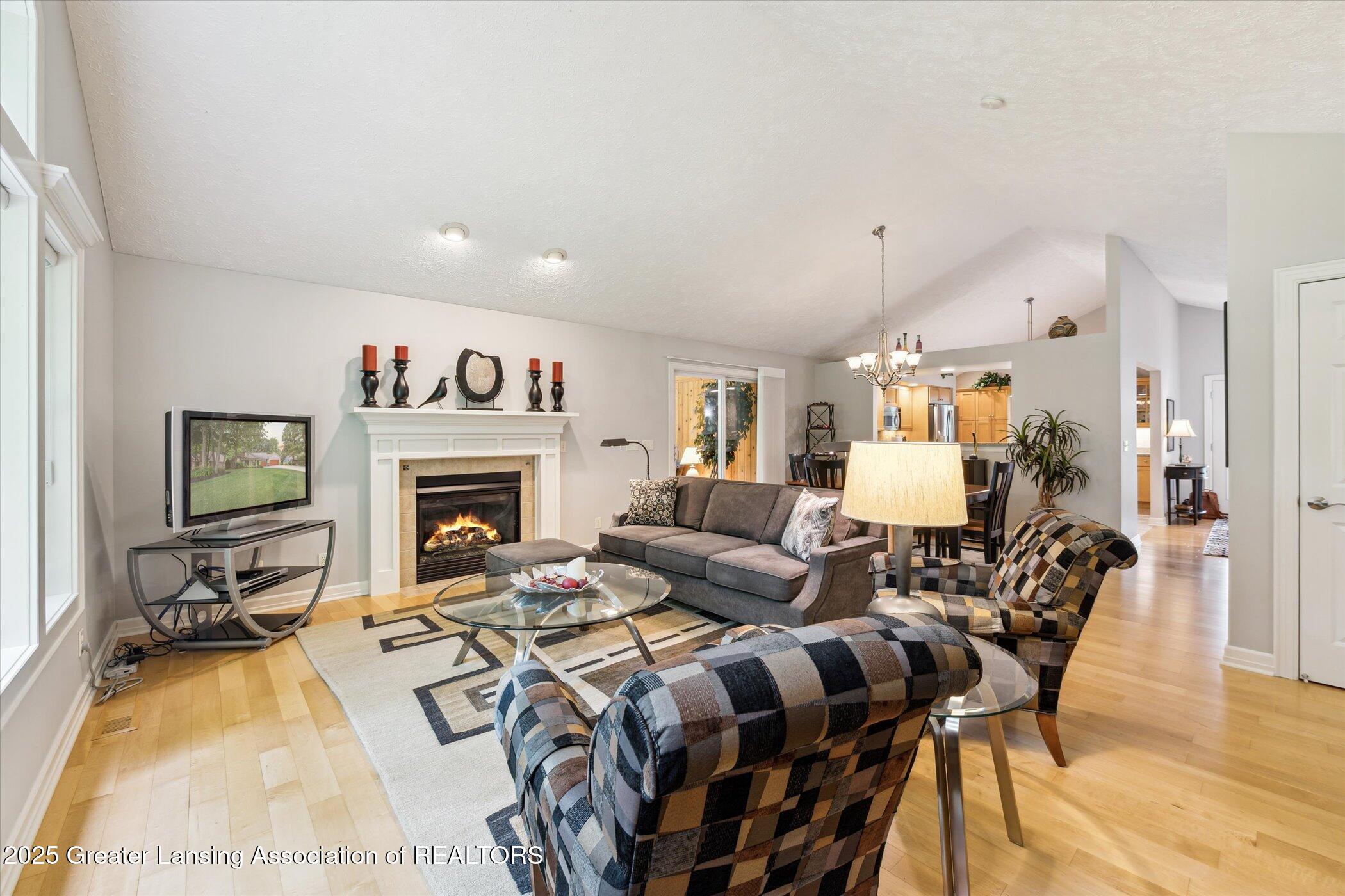 Bath, Michigan, 48808, United States, 4 Bedrooms Bedrooms, ,3 BathroomsBathrooms,Residential,For Sale,1890488