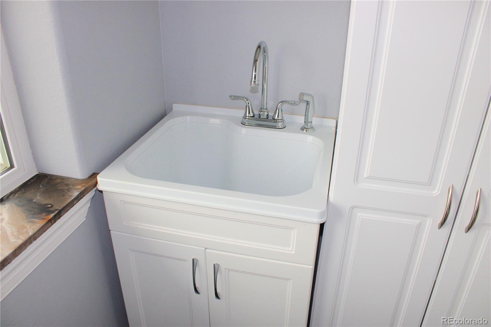 Hartsel, Colorado, 80449, United States, 3 Bedrooms Bedrooms, ,1 BathroomBathrooms,Residential,For Sale,1848141