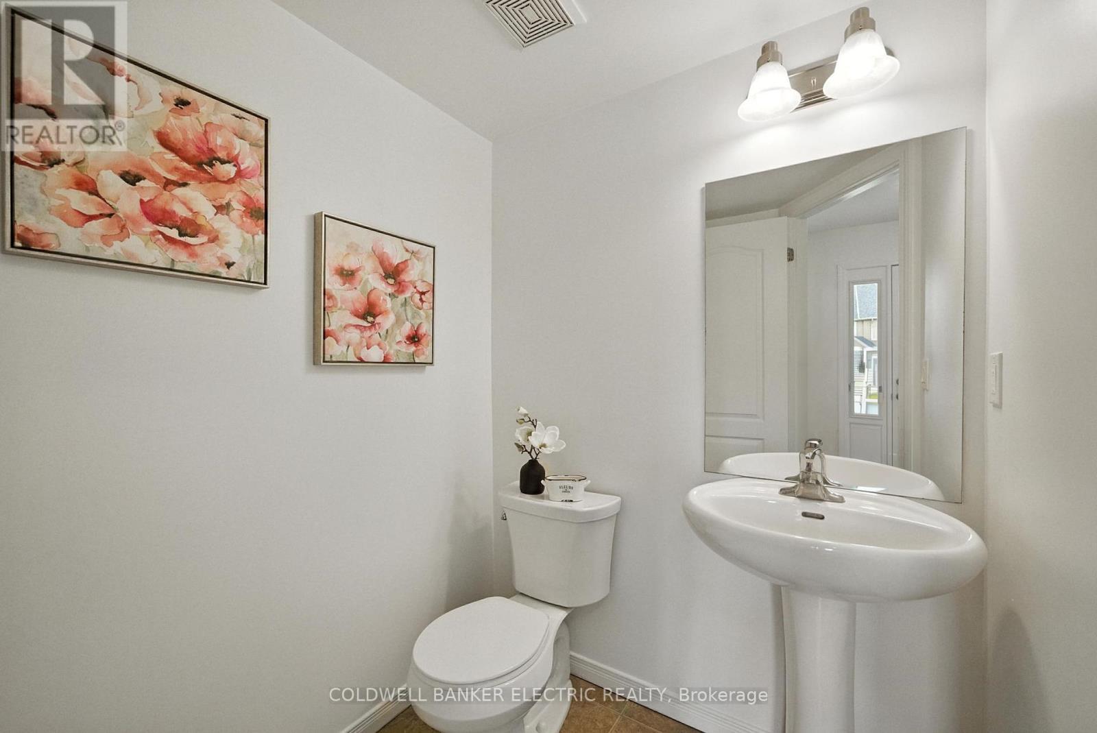 PETERBOROUGH NORTH (UNIVERSITY HEIGHTS), Ontario, K9L 0G6, CA, 3 Bedrooms Bedrooms, ,2 BathroomsBathrooms,Residential,For Sale,1891124