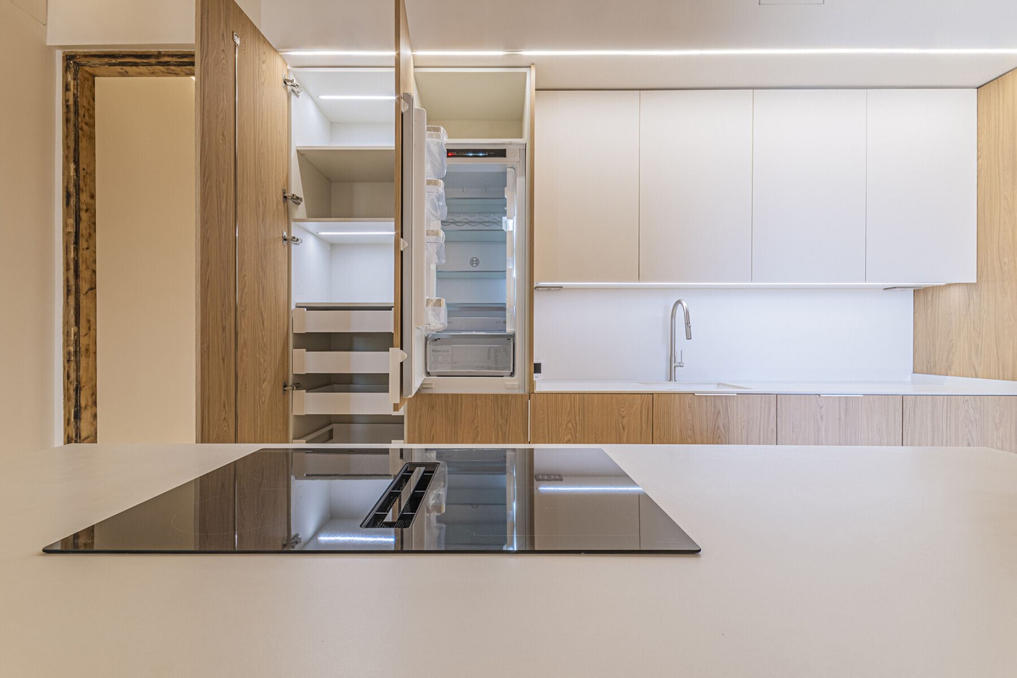  Magnificent, renovated main residence in a historic estate overlooking Port Vell - 物件實景