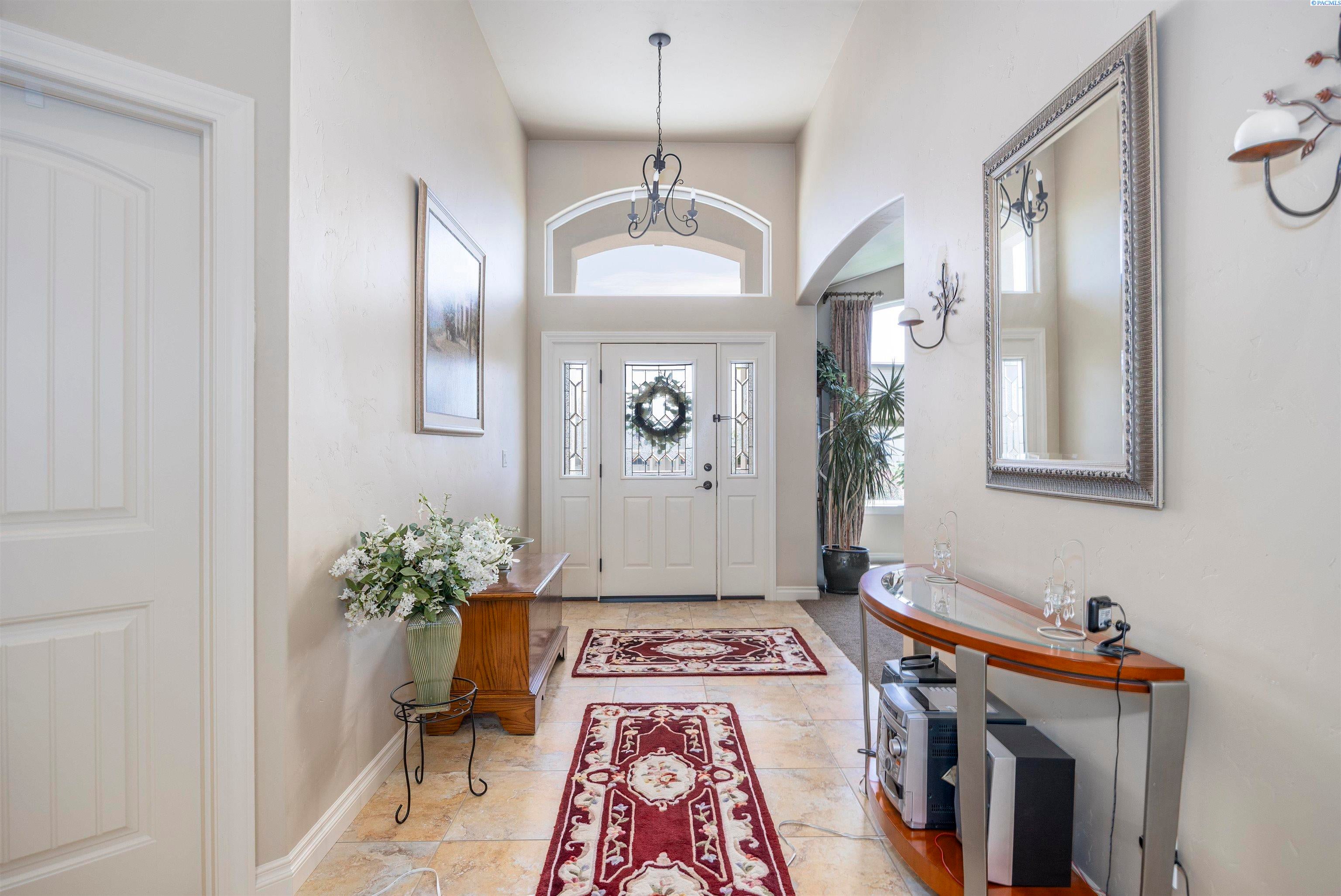 Richland, Washington, 99352, United States, 3 Bedrooms Bedrooms, ,3 BathroomsBathrooms,Residential,For Sale,1921029