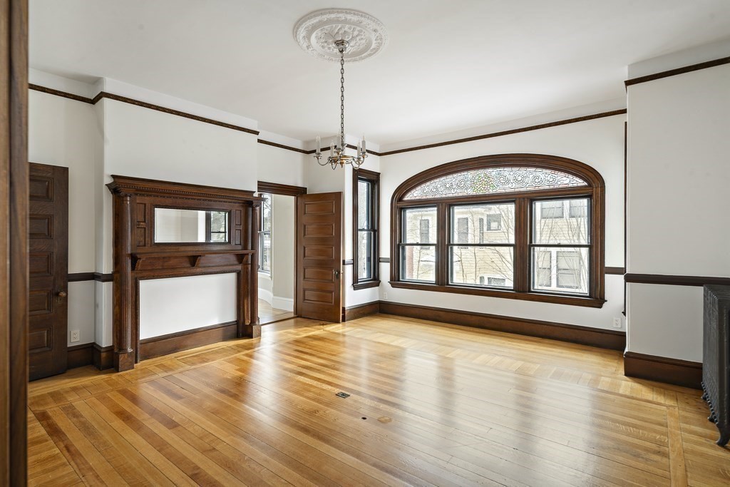 Cambridge, Massachusetts, 02140, United States, 6 Bedrooms Bedrooms, ,6 BathroomsBathrooms,Residential,For Sale,1840566