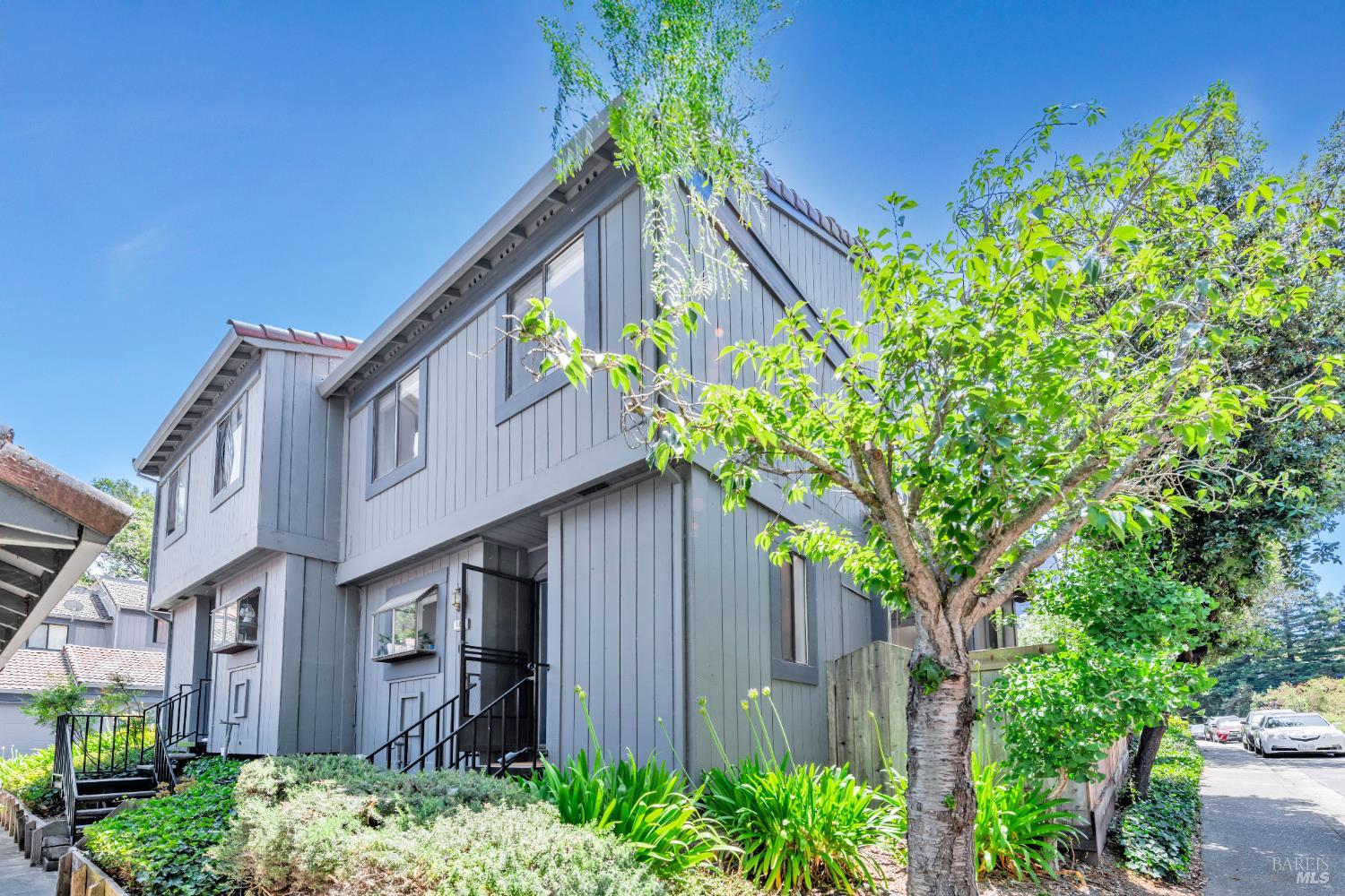 Novato, California, 94945, United States, 3 Bedrooms Bedrooms, ,3 BathroomsBathrooms,Residential,For Sale,1867220