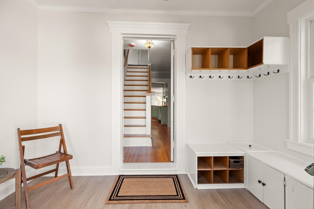 Melrose, Massachusetts, 02176, United States, 3 Bedrooms Bedrooms, ,2 BathroomsBathrooms,Residential,For Sale,1988170