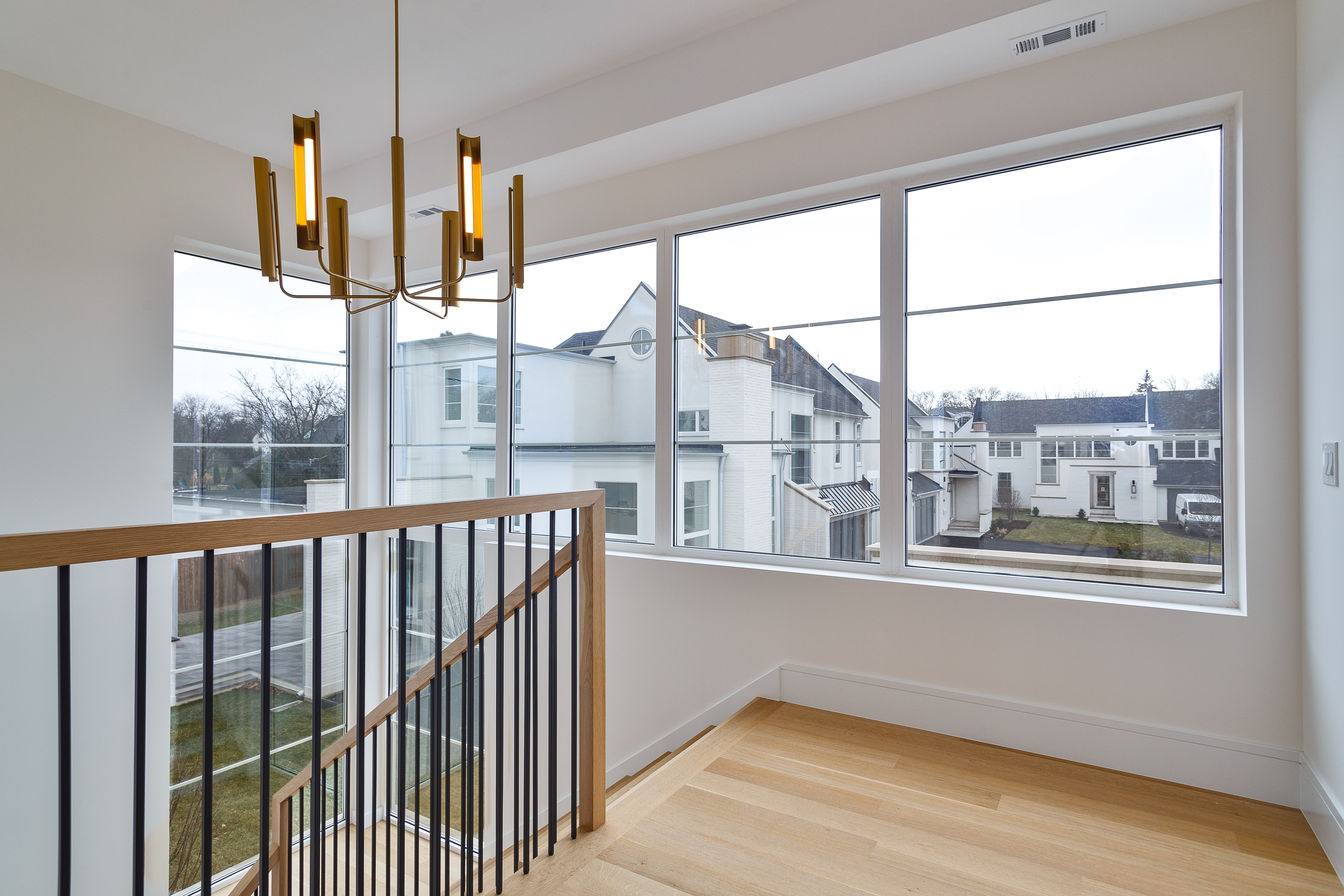  Outstanding Home with Every Amenity on Your Wishlist at an Incredible Value - 物件實景