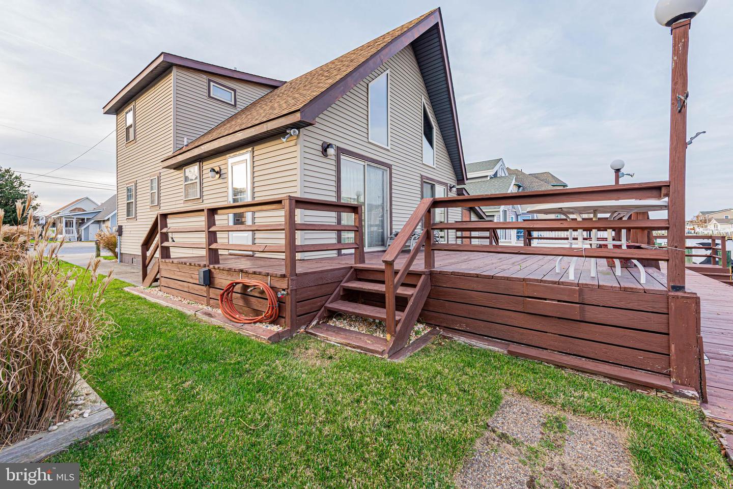 Ocean City, Maryland, 21842, United States, 2 Bedrooms Bedrooms, ,2 BathroomsBathrooms,Residential,For Sale,1989192