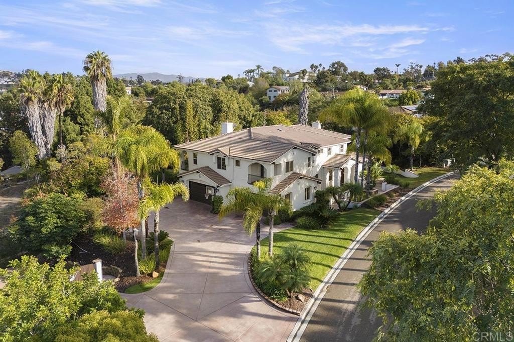 Chula Vista, California, 91910, United States, 5 Bedrooms Bedrooms, ,6 BathroomsBathrooms,Residential,For Sale,1996956