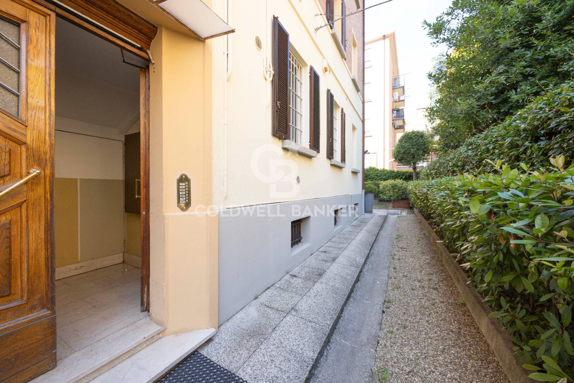 Bologna, Bologna, 40100, IT, 2 Bedrooms Bedrooms, ,2 BathroomsBathrooms,Residential,For Sale,1892924