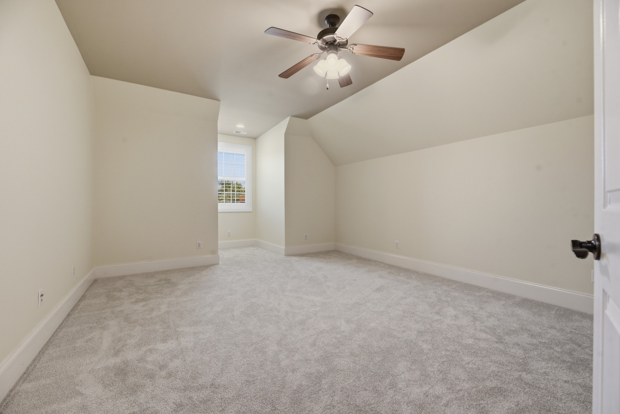  2926 Frank Robinson Dr, Murfreesboro, TN, 37130 - 物件實景