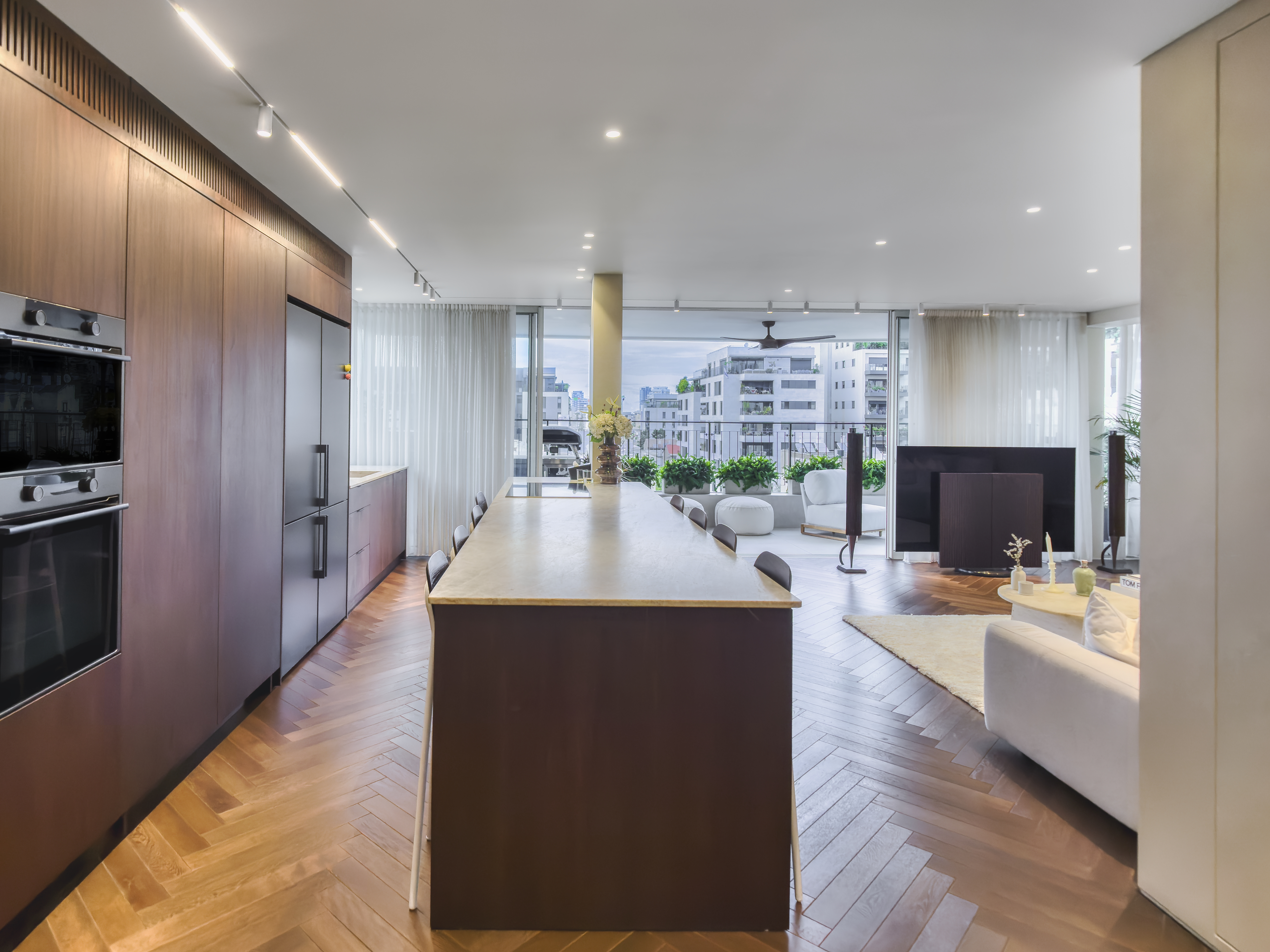  Architecturally Designed Penthouse in Givatayim’s Arlozorov Neighborhood - 物件實景