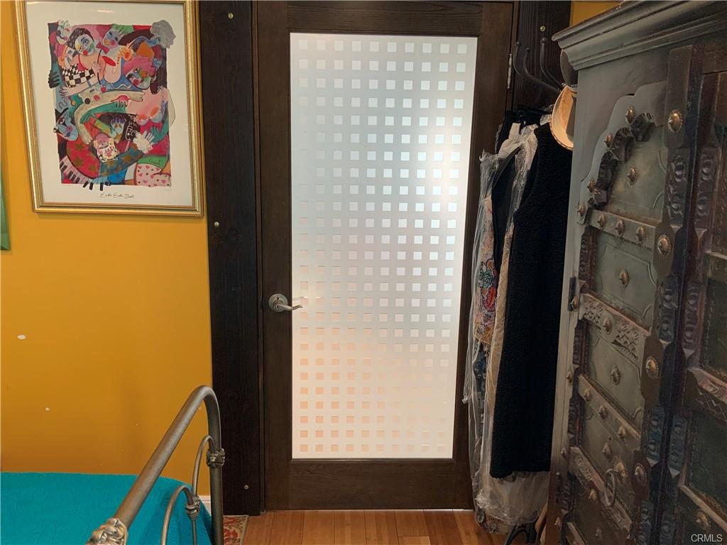 Glendale, California, 91203, United States, 1 Bedroom Bedrooms, ,1 BathroomBathrooms,Residential,For Sale,1969295