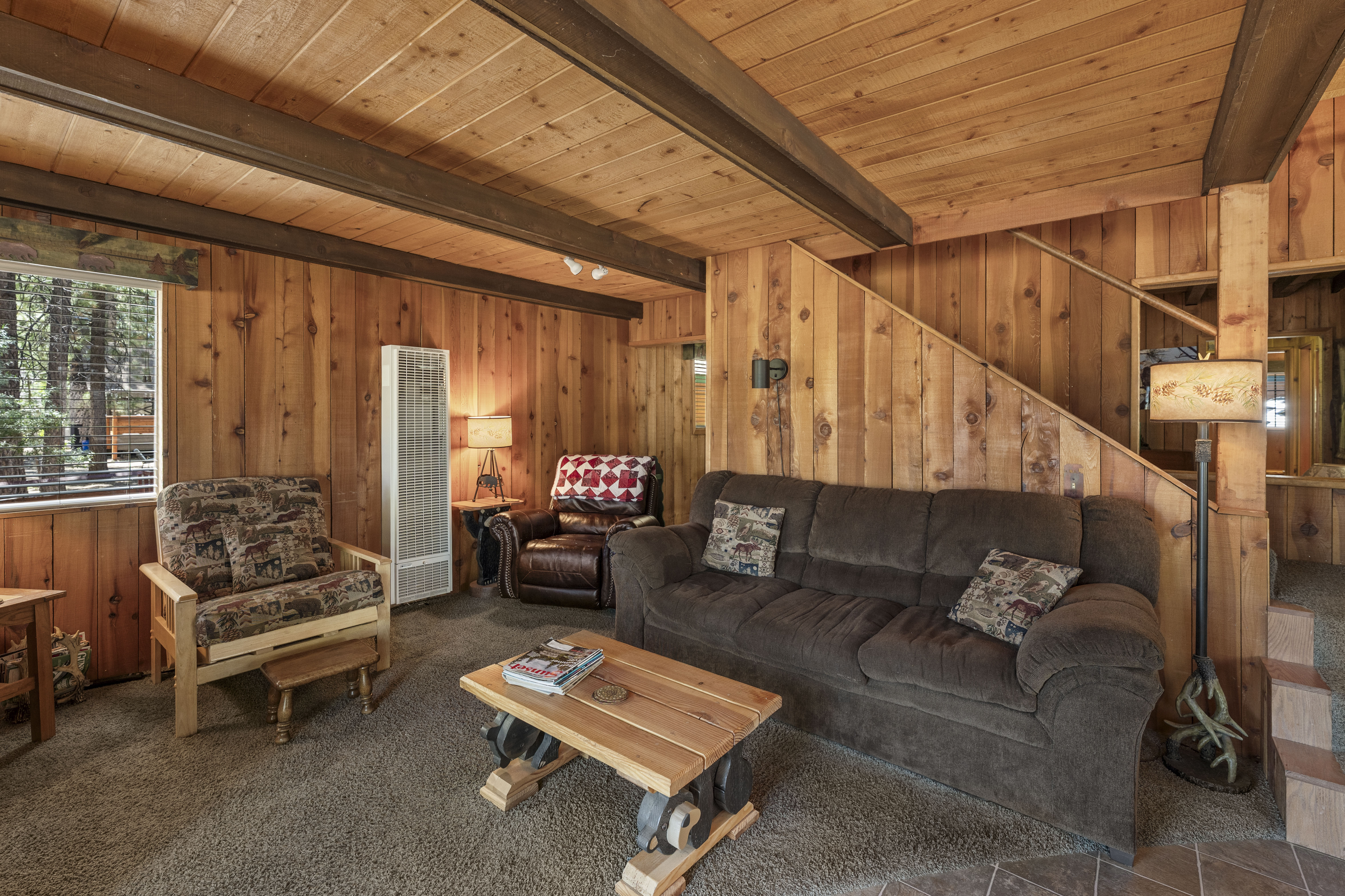  39625 Flicker Road, Fawnskin, CA 92333 - 物件實景