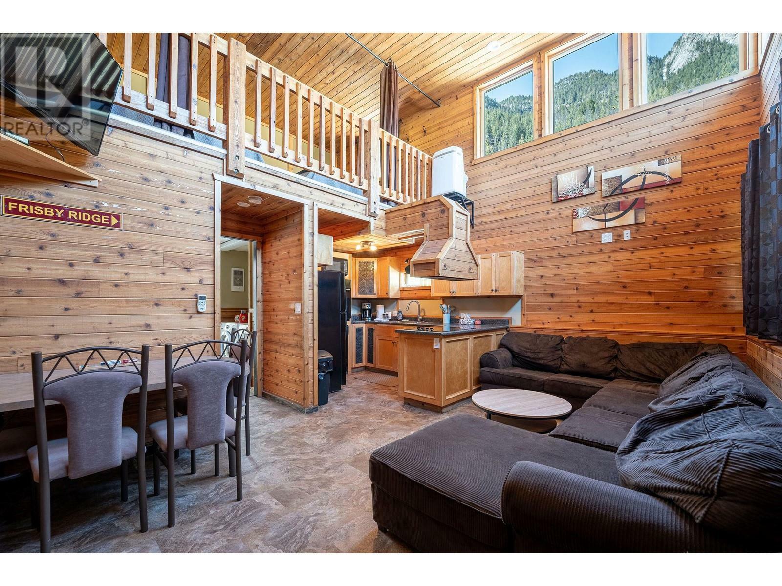 REVELSTOKE, British Columbia, V0E 2S0, CA, 4 Bedrooms Bedrooms, ,3 BathroomsBathrooms,Residential,For Sale,1838375