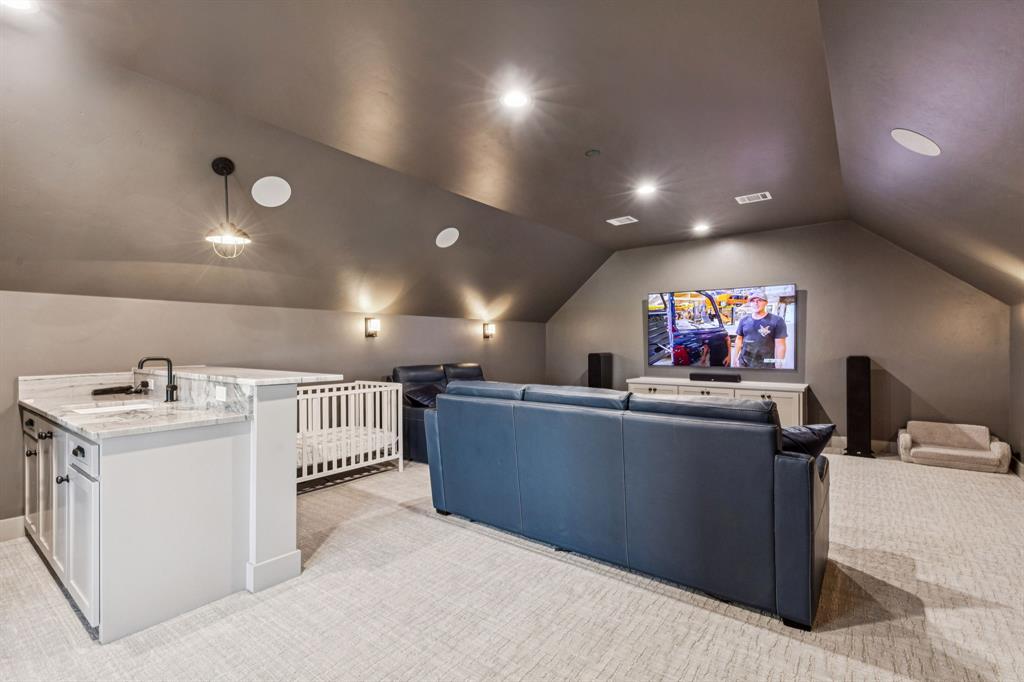 Celina, Texas, 75009, United States, 3 Bedrooms Bedrooms, ,4 BathroomsBathrooms,Residential,For Sale,1999614