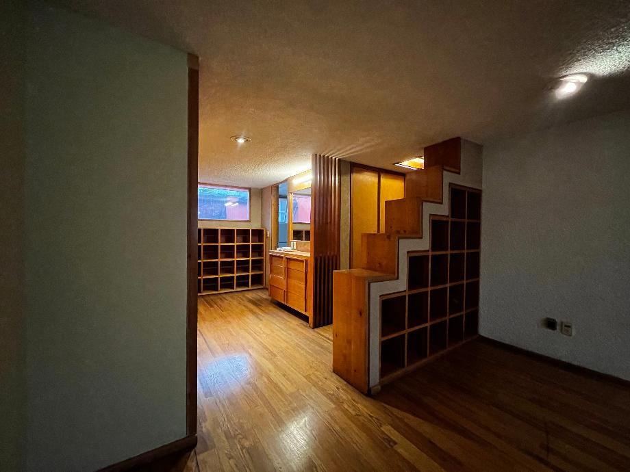 Fuente de Cantaritos, Naucalpan de Juárez, Estado de méxico, 53950, Mexico, 3 Bedrooms Bedrooms, ,3 BathroomsBathrooms,Residential,For Sale,Fuente de Cantaritos,1583198