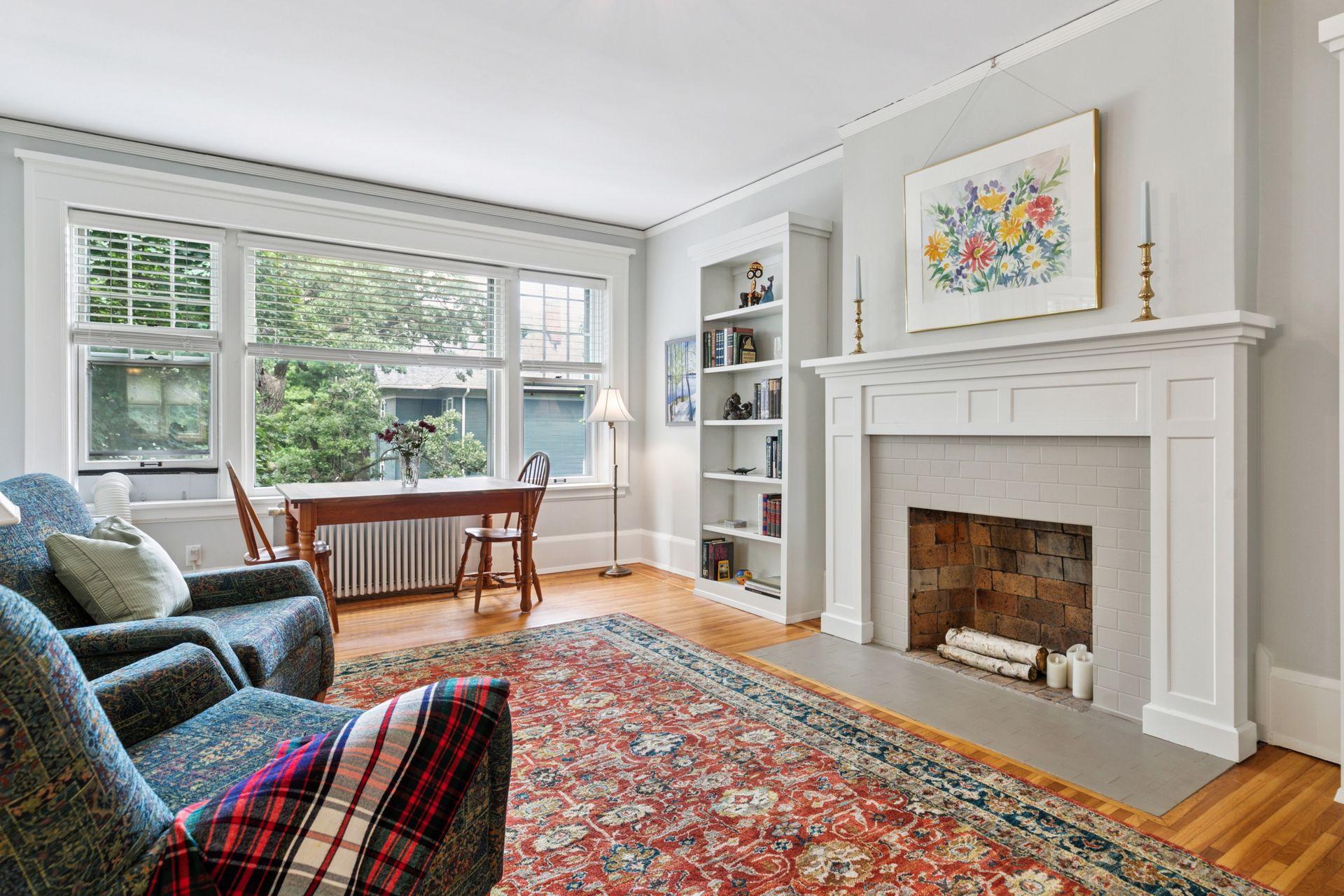 Saint Paul, Minnesota, 55102, United States, 3 Bedrooms Bedrooms, ,1 BathroomBathrooms,Residential,For Sale,1940407