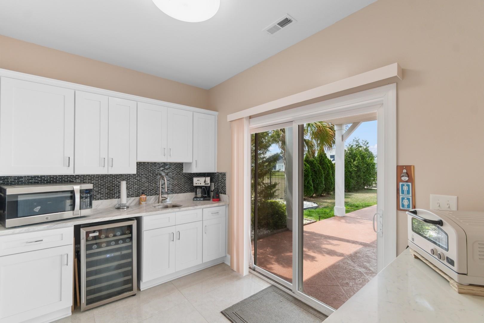Myrtle Beach, South Carolina, 29579, United States, 4 Bedrooms Bedrooms, ,5 BathroomsBathrooms,Residential,For Sale,2037412