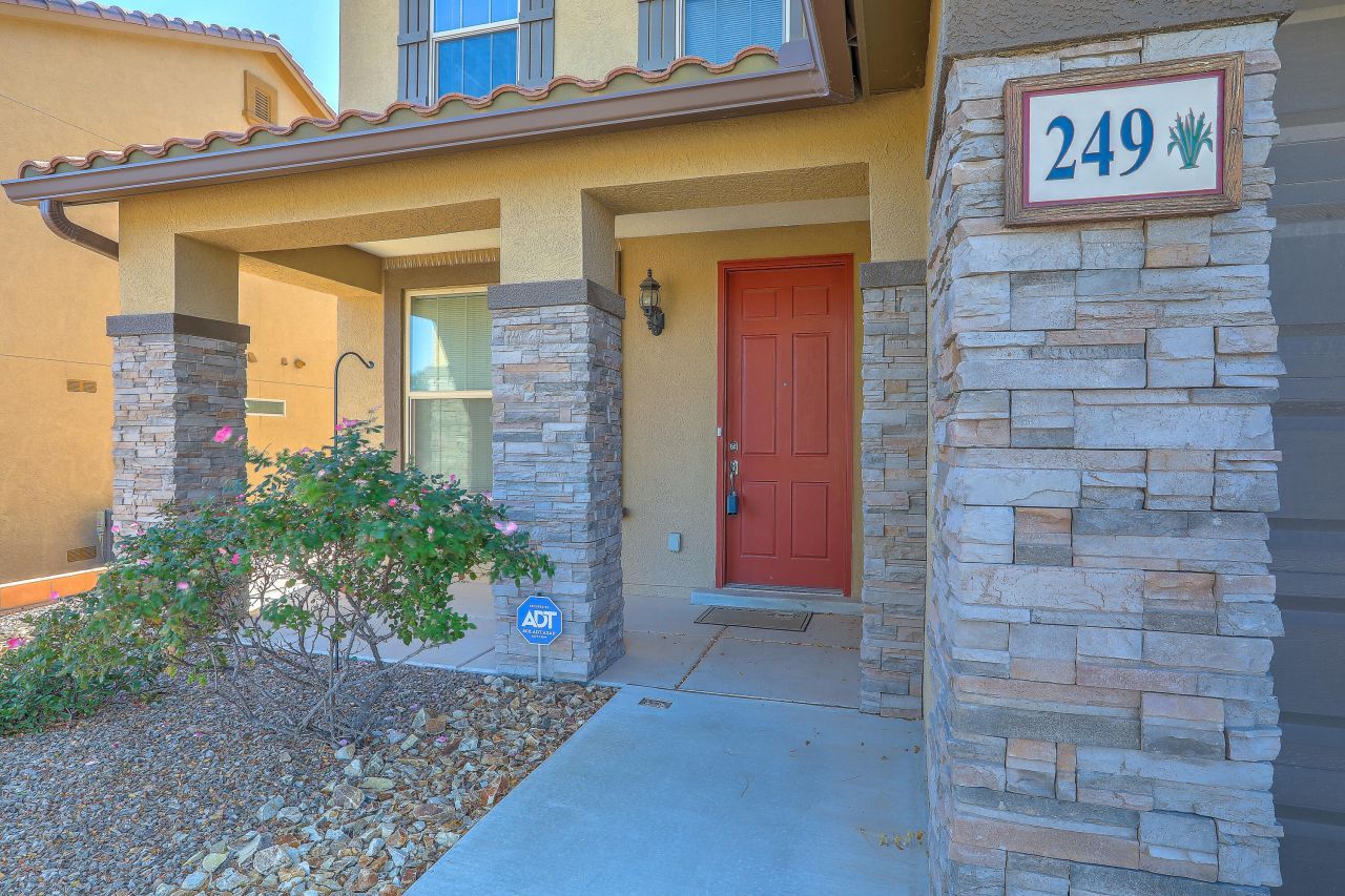 Rio Rancho, New Mexico, 87124, United States, 4 Bedrooms Bedrooms, ,3 BathroomsBathrooms,Residential,For Sale,1987621