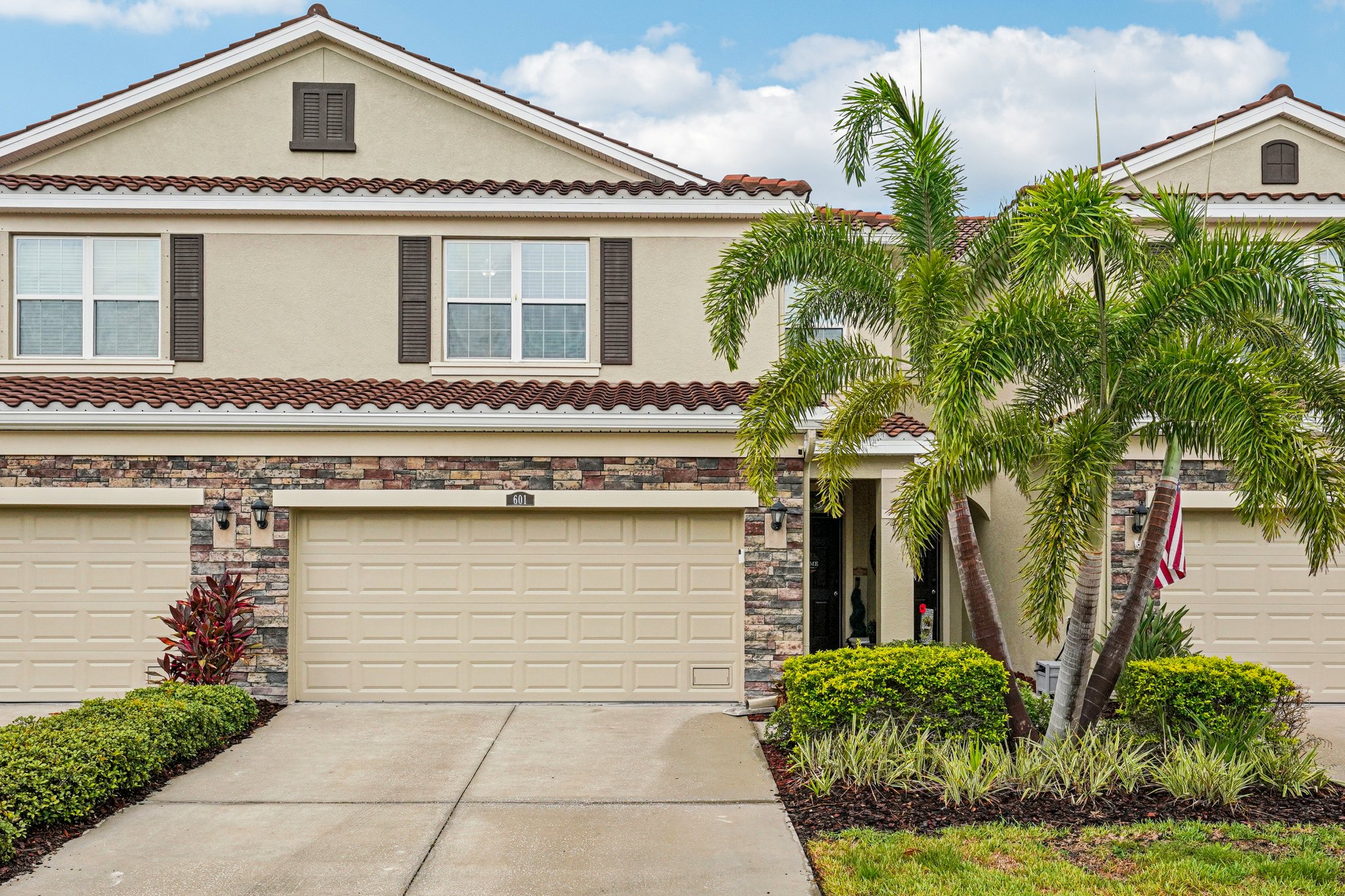 St. Petersburg, Florida, 33703, United States, 3 Bedrooms Bedrooms, ,3 BathroomsBathrooms,Residential,For Sale,1881244