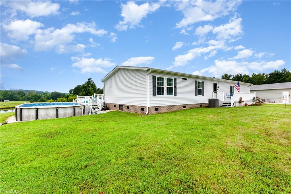 Burlington, North Carolina, 27217, United States, 3 Bedrooms Bedrooms, ,3 BathroomsBathrooms,Residential,For Sale,1908926