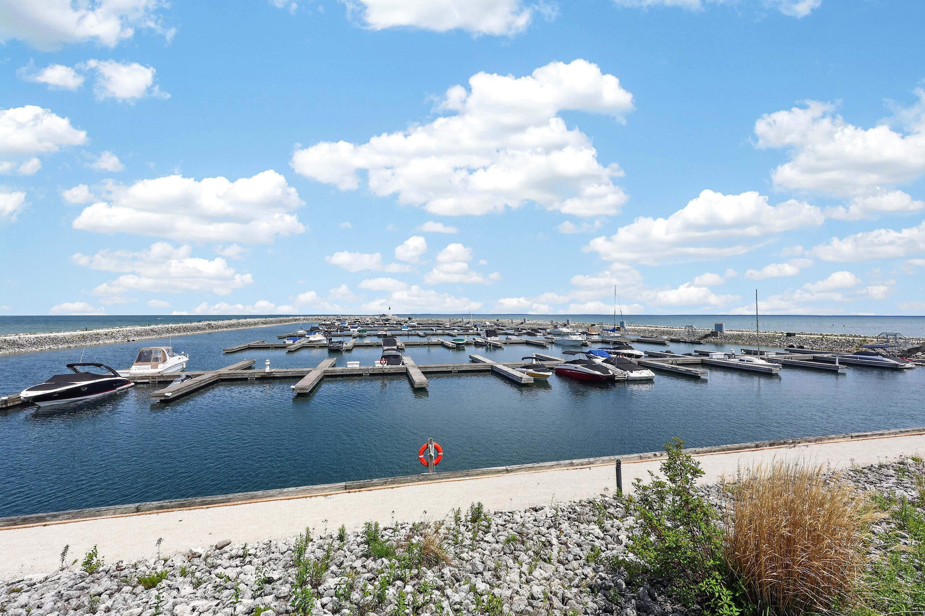  Unparalleled Waterfront Living - 物件實景