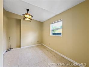 Montreal, Missouri, 65591, United States, 5 Bedrooms Bedrooms, ,2 BathroomsBathrooms,Residential,For Sale,1949830