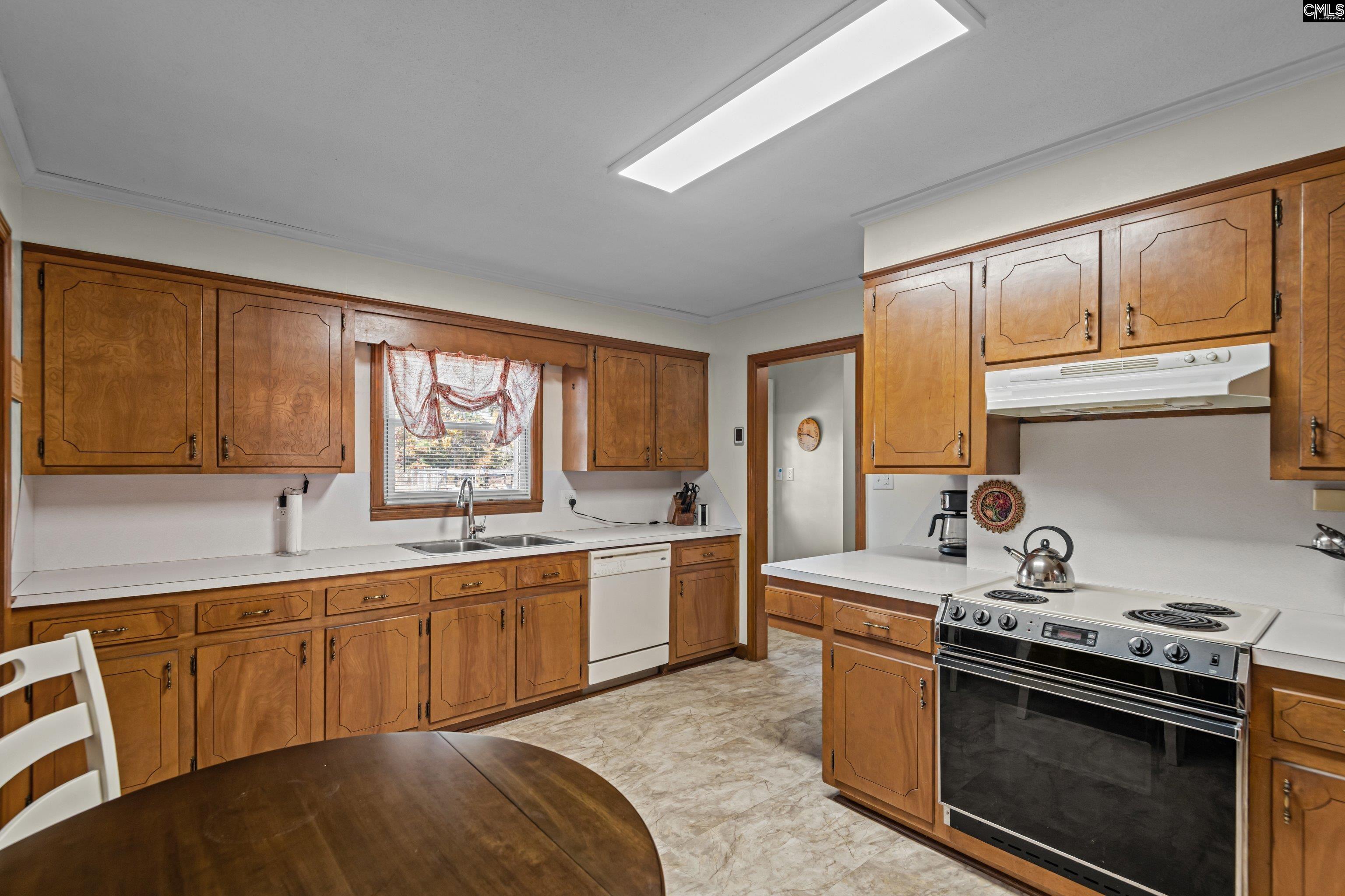 Kershaw, South Carolina, 29020, United States, 3 Bedrooms Bedrooms, ,3 BathroomsBathrooms,Residential,For Sale,1990219