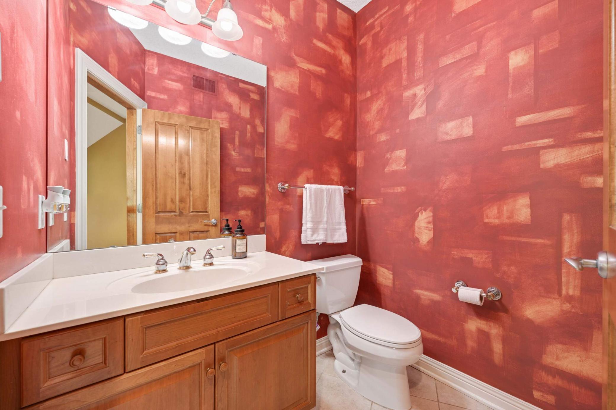 Woodbury, Minnesota, 55129, United States, 5 Bedrooms Bedrooms, ,5 BathroomsBathrooms,Residential,For Sale,1989522