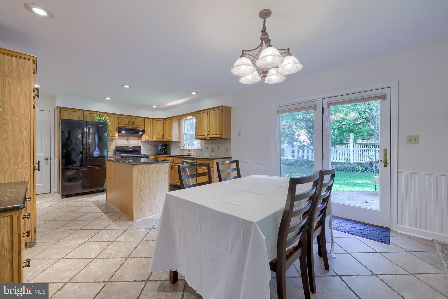 Lancaster, Pennsylvania, 17603, United States, 3 Bedrooms Bedrooms, ,3 BathroomsBathrooms,Residential,For Sale,1964719