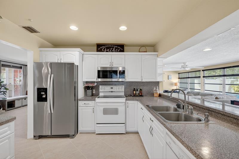 Fort Lauderdale, Florida, 33308, United States, 4 Bedrooms Bedrooms, ,3 BathroomsBathrooms,Residential,For Sale,1912260