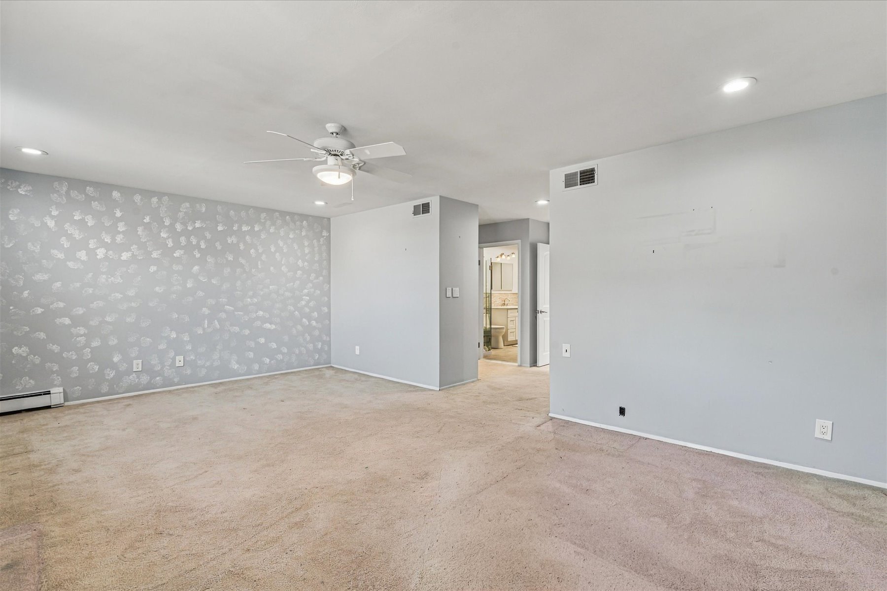  1301 Michael Court #1624, Bayside, NY, 11360 - 物件實景