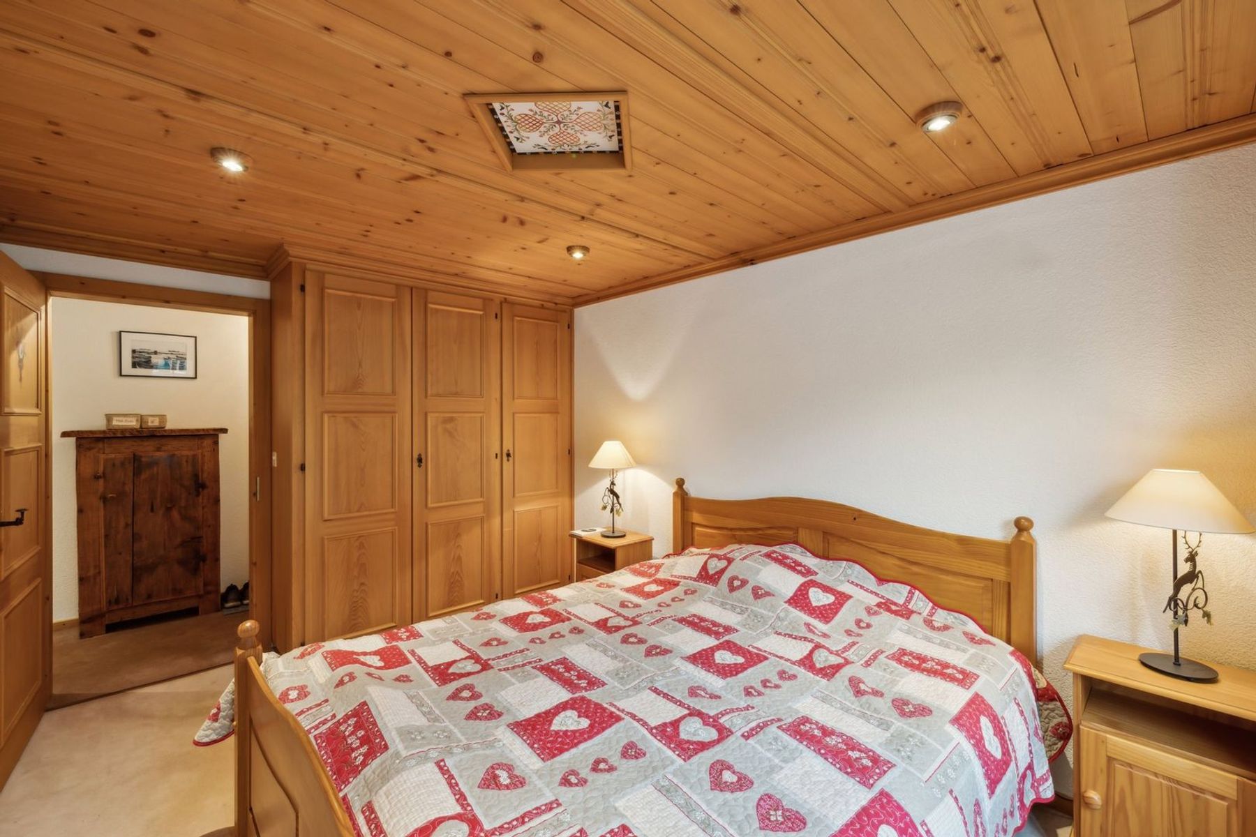  Charming 3-bedroom apartment with mountain views - 物件實景