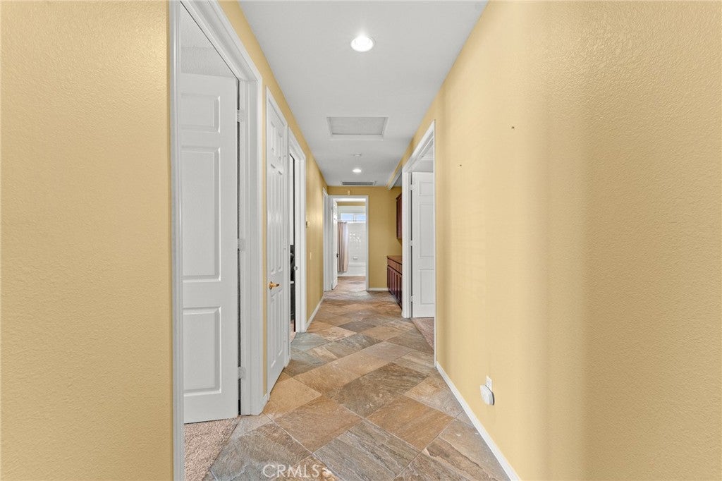 Yucaipa, California, 92399, United States, 4 Bedrooms Bedrooms, ,3 BathroomsBathrooms,Residential,For Sale,1895325