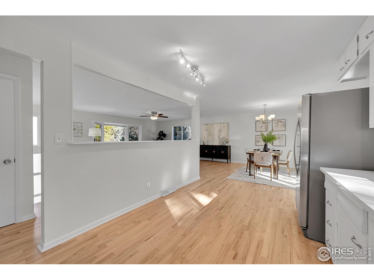 Boulder, Colorado, 80305, United States, 4 Bedrooms Bedrooms, ,2 BathroomsBathrooms,Residential,For Sale,1989611