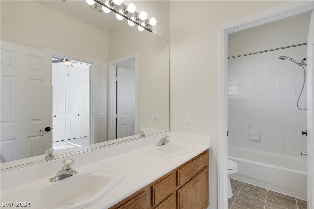 Henderson, Nevada, 89052, United States, 4 Bedrooms Bedrooms, ,2 BathroomsBathrooms,Residential,For Sale,1827915