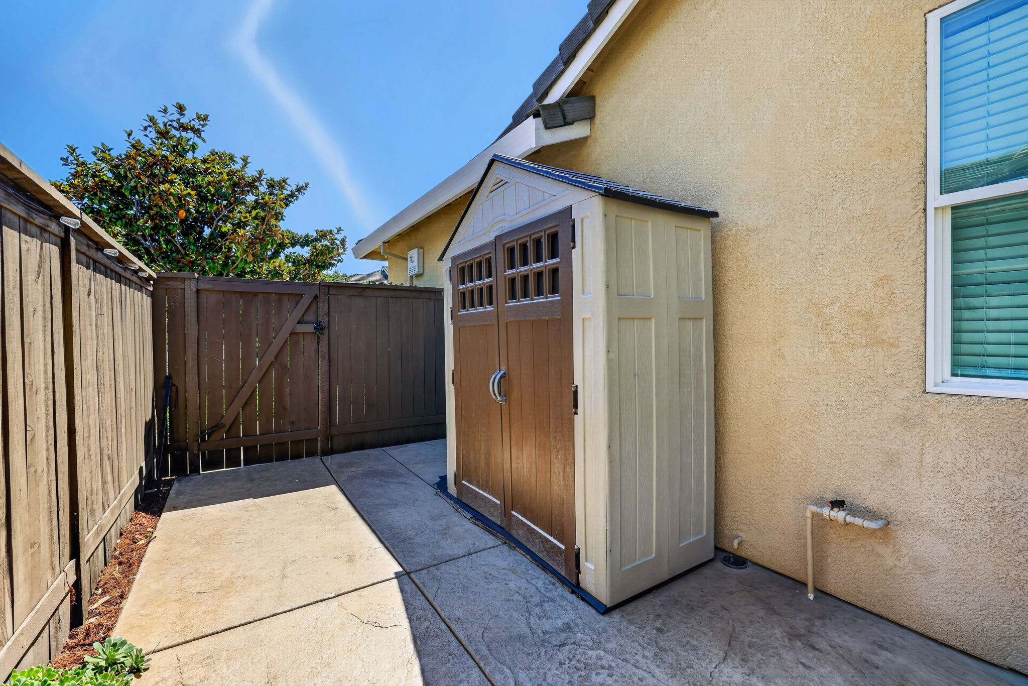  3729 Lake Terrace Drive, Elk Grove, CA 95758 - 物件實景