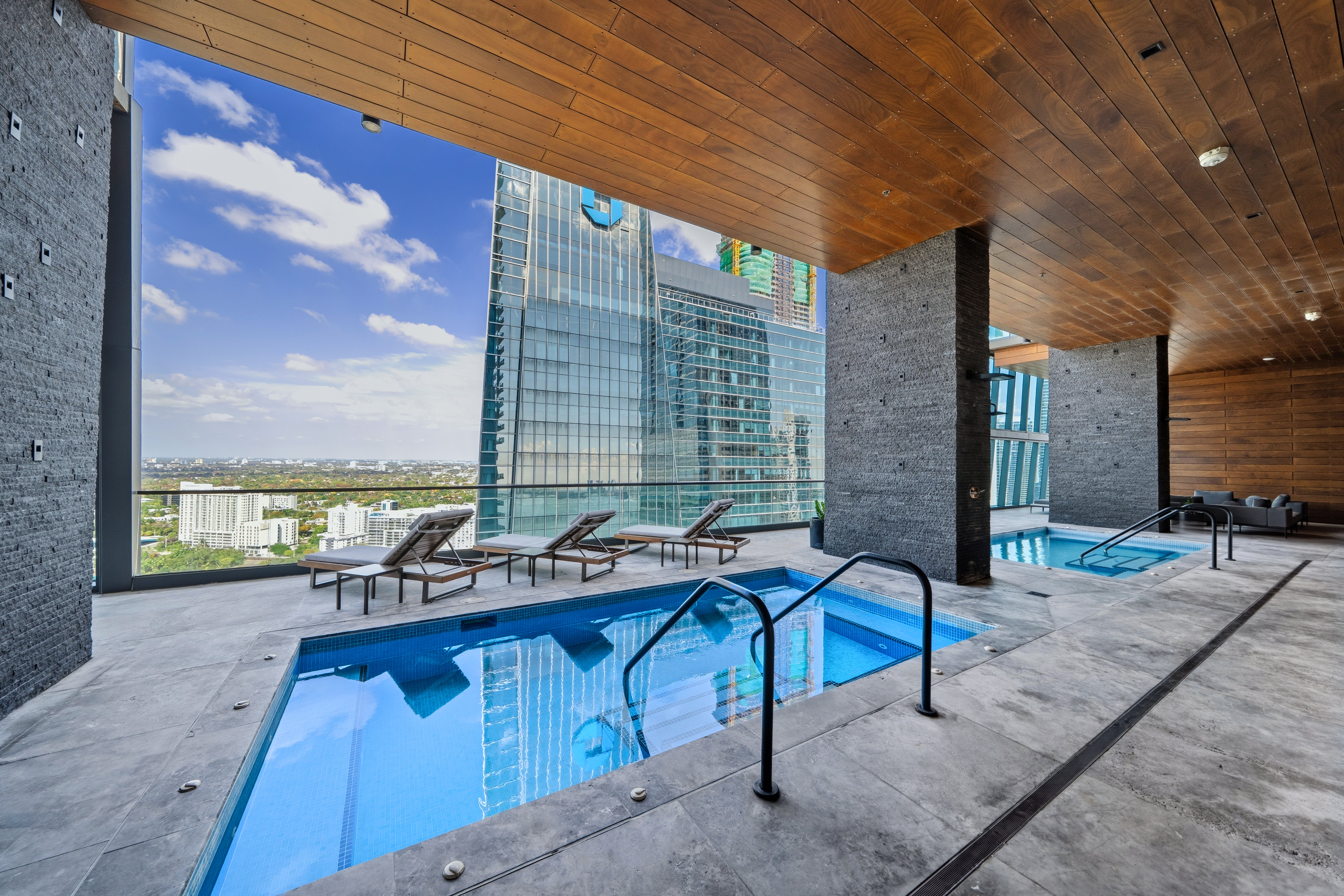  1451 Brickell Ave, Miami, FL, 33131 - 物件實景
