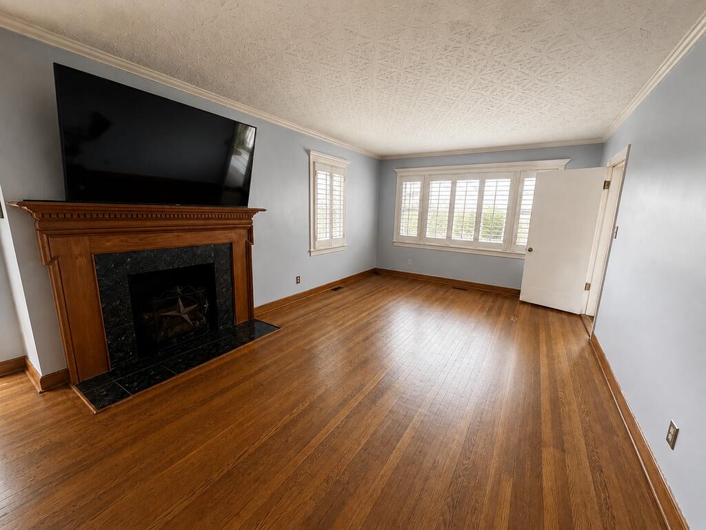 Court St, Paintsville, KY 41240 #1