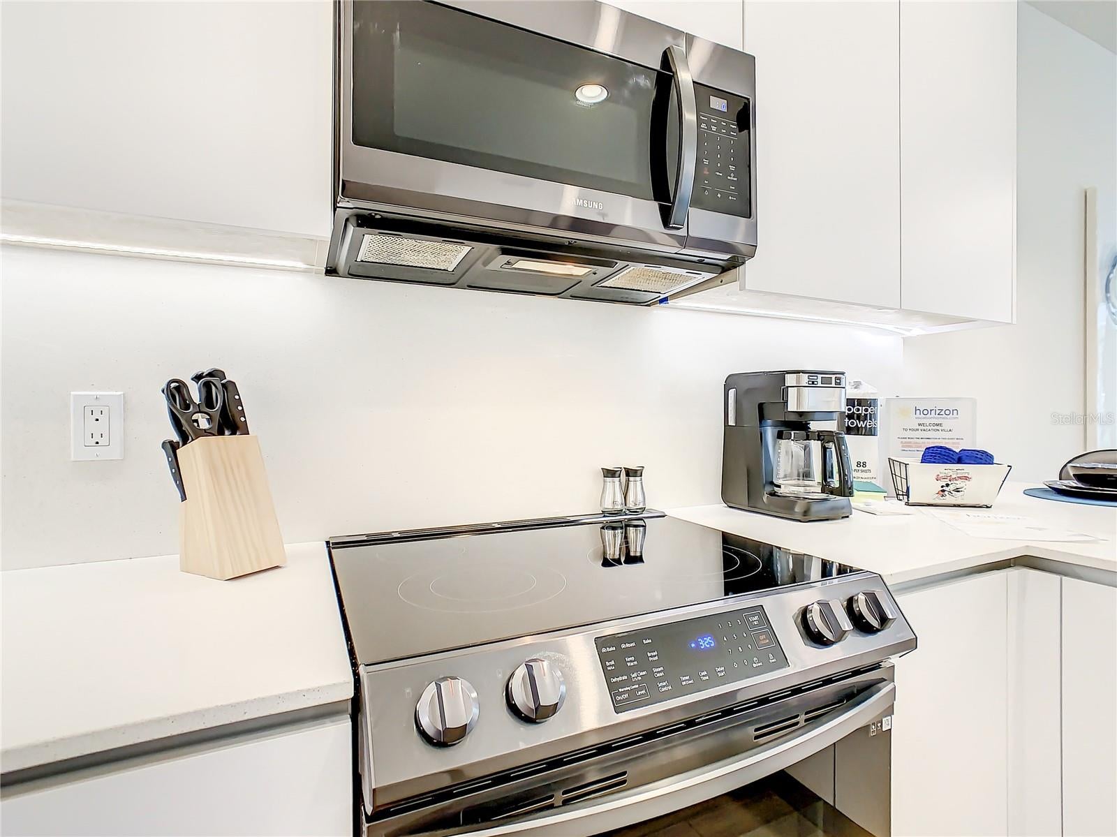 CLERMONT, Florida, 34714, United States, 3 Bedrooms Bedrooms, ,3 BathroomsBathrooms,Residential,For Sale,1981971