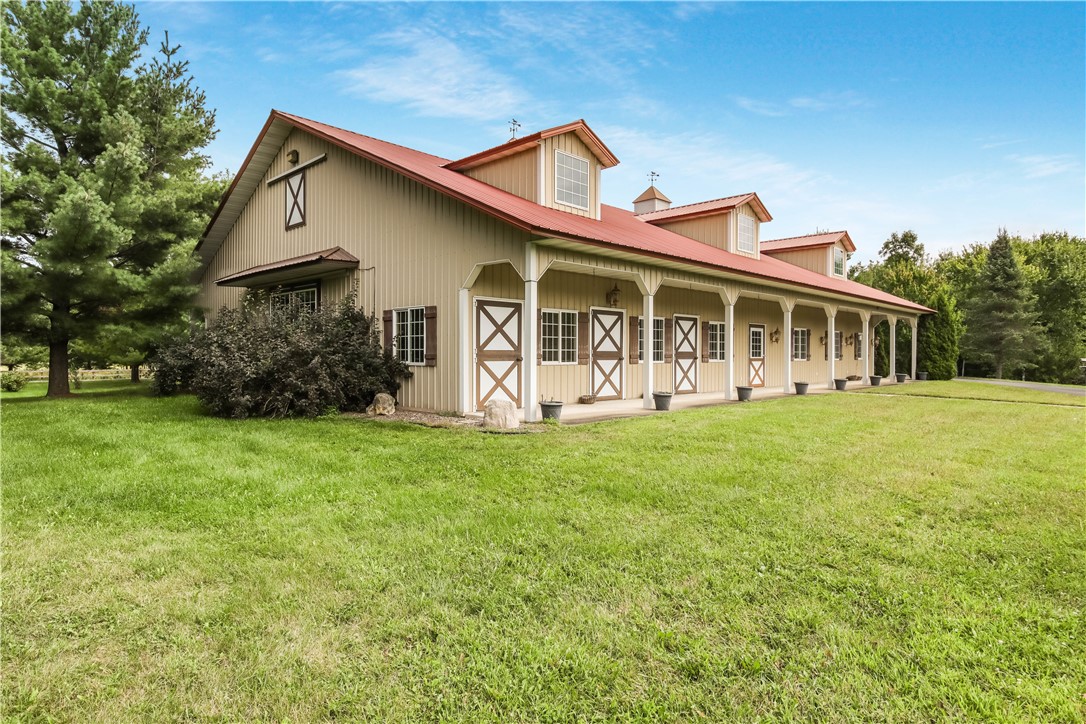 Cadott, Wisconsin, 54727, United States, 1 Bedroom Bedrooms, ,2 BathroomsBathrooms,Residential,For Sale,1938756