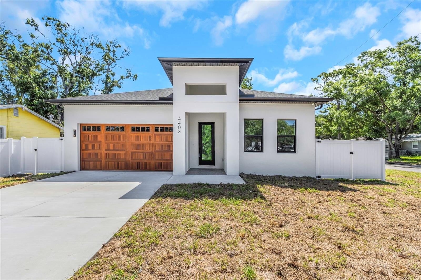 ST PETERSBURG, Florida, 33714, United States, 4 Bedrooms Bedrooms, ,3 BathroomsBathrooms,Residential,For Sale,2022051