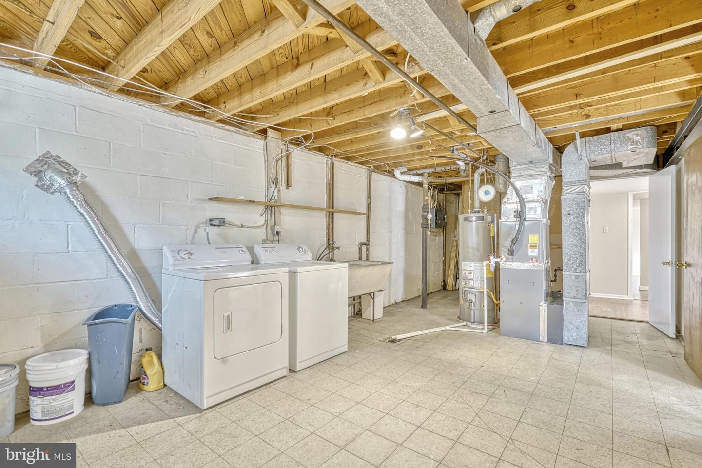 5508 Callander Drive, Springfield, Virginia, 22151, United States, 4 Bedrooms Bedrooms, ,3 BathroomsBathrooms,Residential,For Sale,5508 Callander Drive,1583814