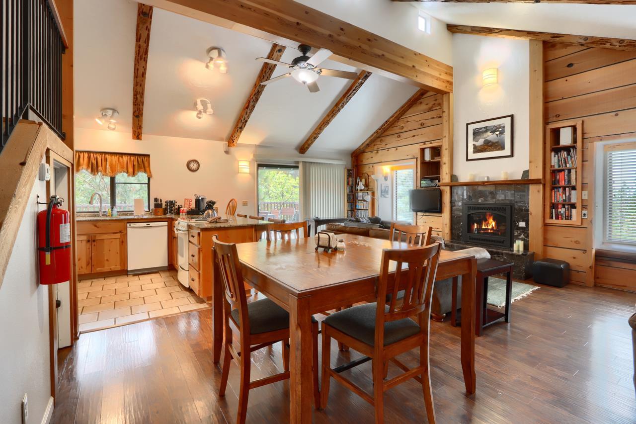 Yosemite West, California, 95389, United States, 2 Bedrooms Bedrooms, ,2 BathroomsBathrooms,Residential,For Sale,1977211