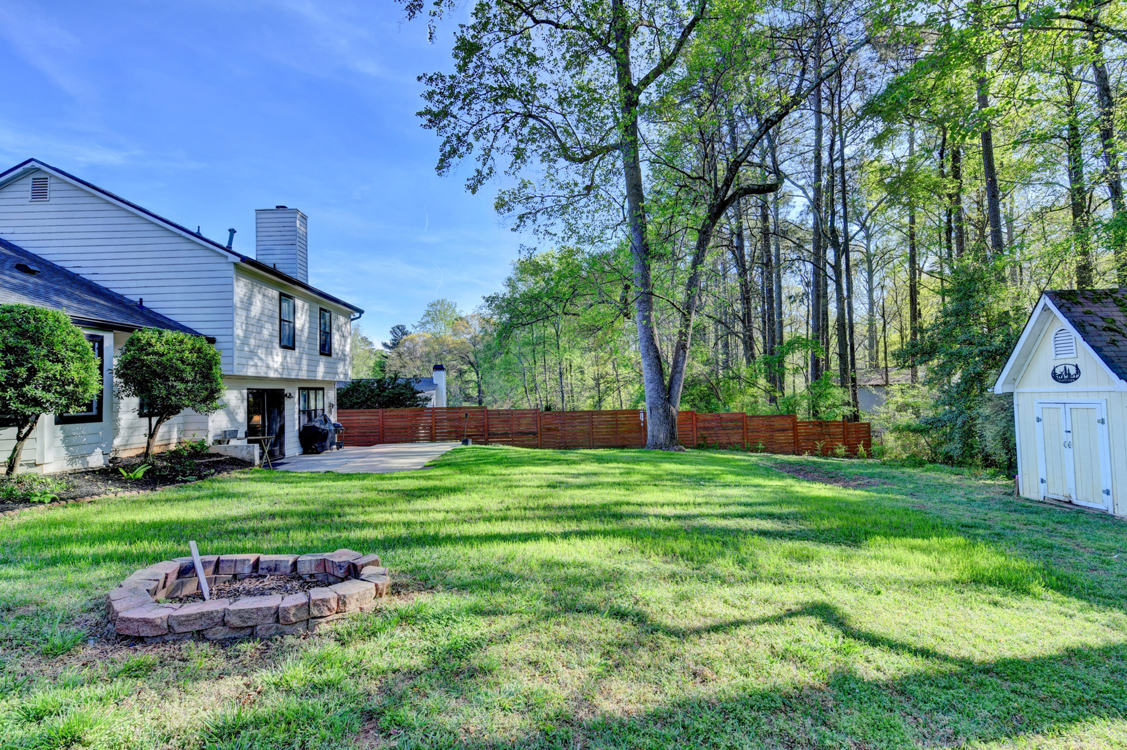 Welcome to this Renovated Home in Keheley Bend - 物件實景