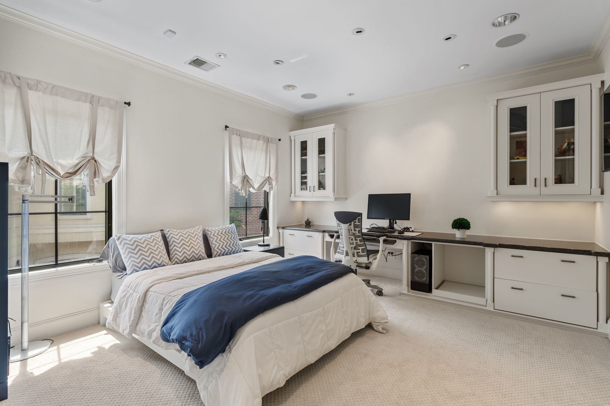  30 Hackberry Lane A - 物件實景