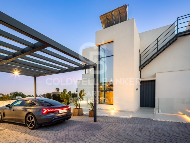 Marbella, Andalusia, ES, 5 Bedrooms Bedrooms, ,5 BathroomsBathrooms,Residential,For Sale,1766587