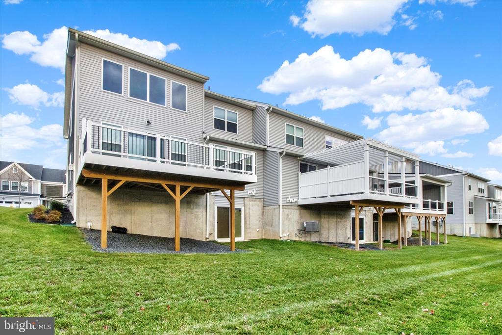 Doylestown, Pennsylvania, 18901, United States, 3 Bedrooms Bedrooms, ,3 BathroomsBathrooms,Residential,For Sale,1993457